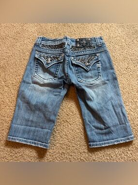 Miss Me Jean Bermuda Shorts Size 28